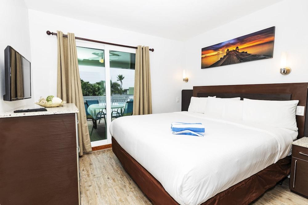 Caribbean Resort Suites Hollywood Exterior photo